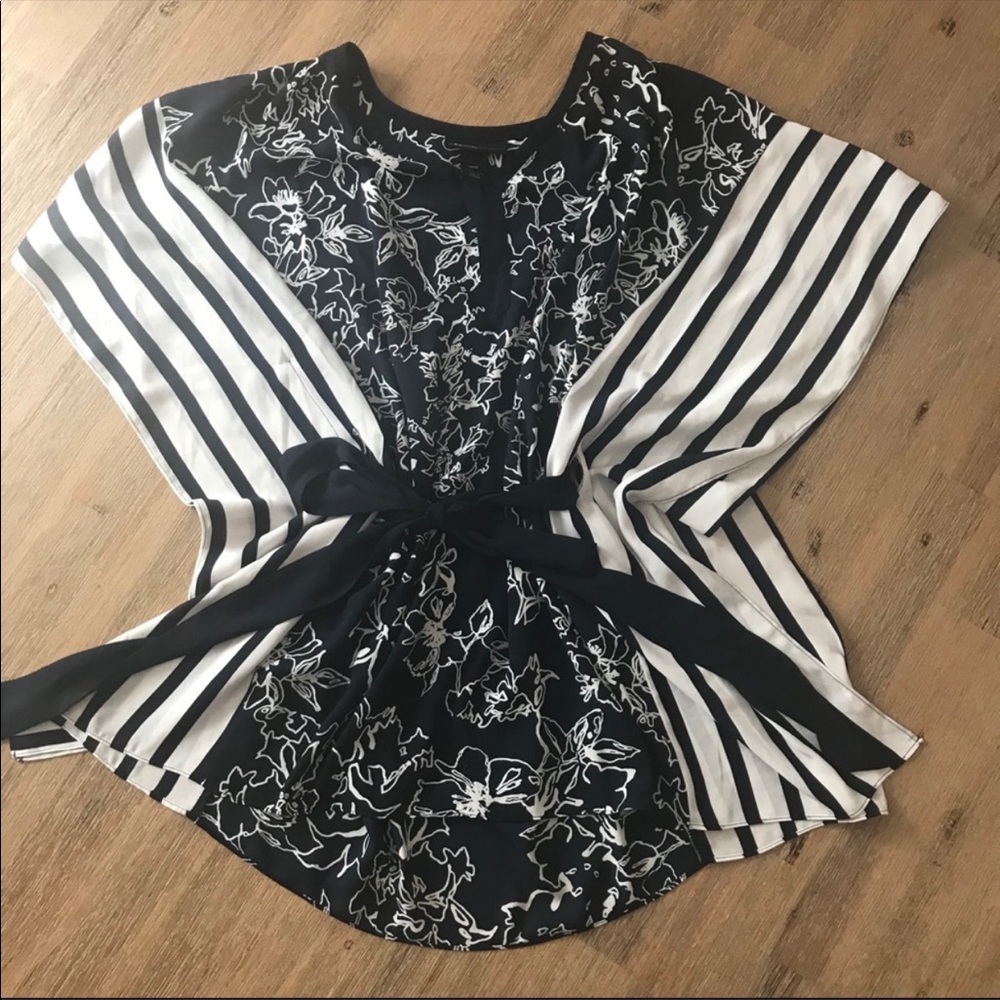 18/20 Butterfly Blouse with Tie Sash
